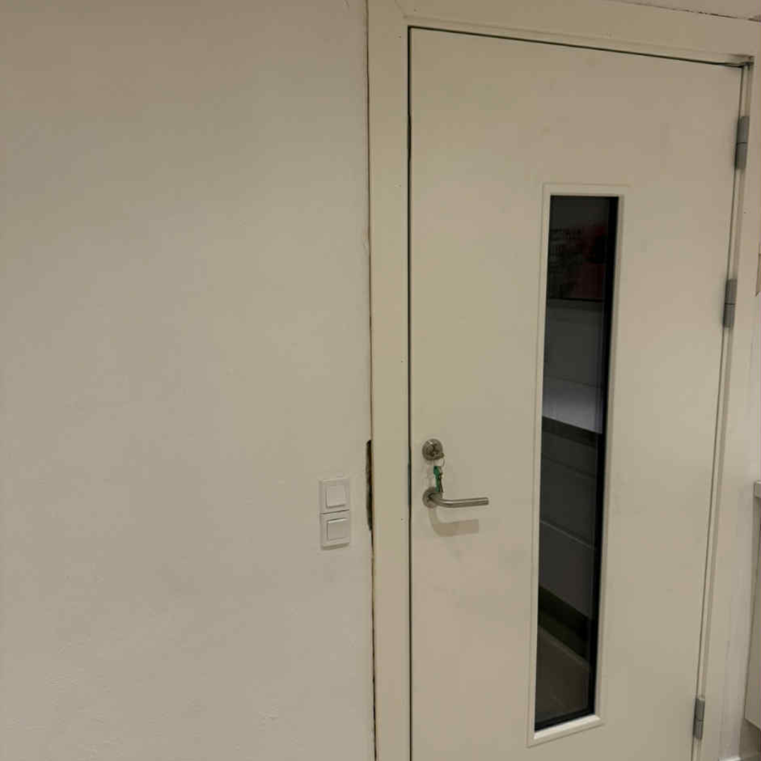 montering af gerigter lavet af tømrer og murer firma