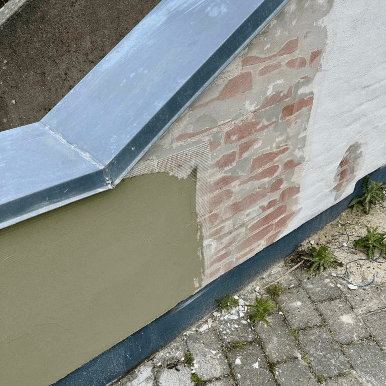 Netpuds på facade i Kongerslev
